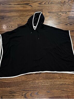 Zenergy by Chico’s Black Hooded Poncho with White Trim